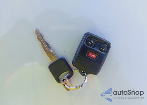 2005 Ford F-250 Lariat/Xl/Xlt z USA, uszkodzony, nr VIN 1FTSW21P05EB22026